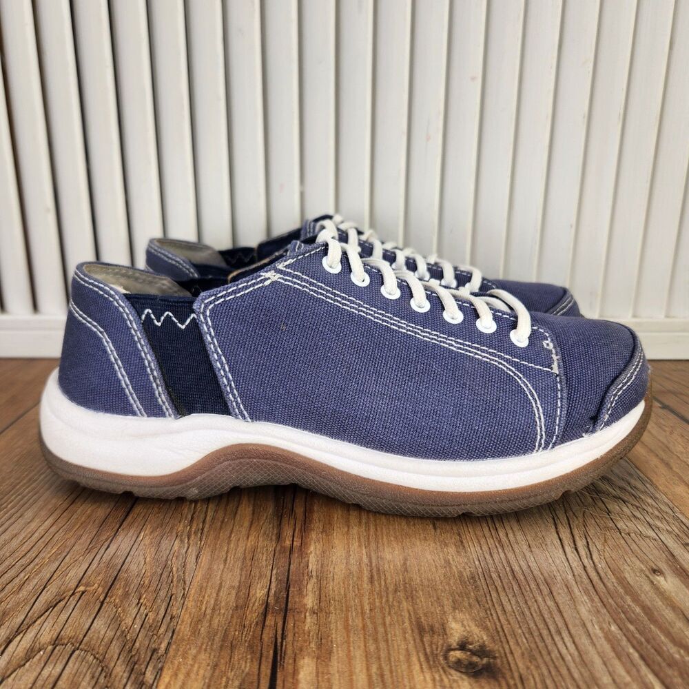 Cabelas Summer Canvas Womens Size 7.5 M Blue Slip On Casual Camp Shoes 82-4573